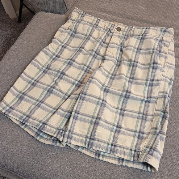 Abercrombie & Fitch Plaid Casual Button Fly Casual  Shorts Size 32 - Picture 2 of 9